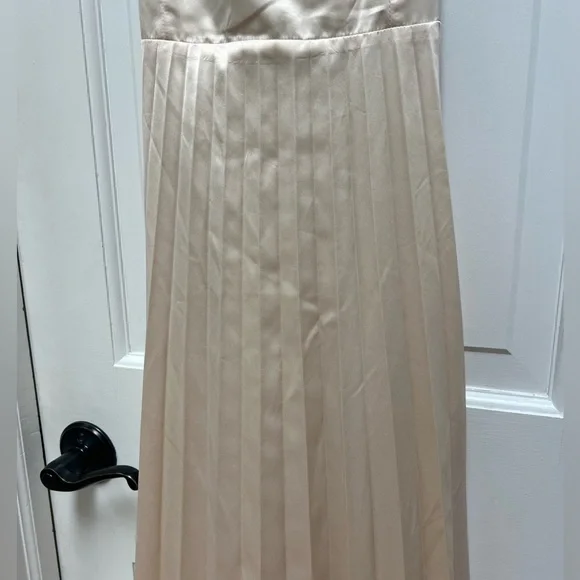 Lulus Give us a Twirl Champagne Satin Pleated Midi Dress - Picture 4 of 11